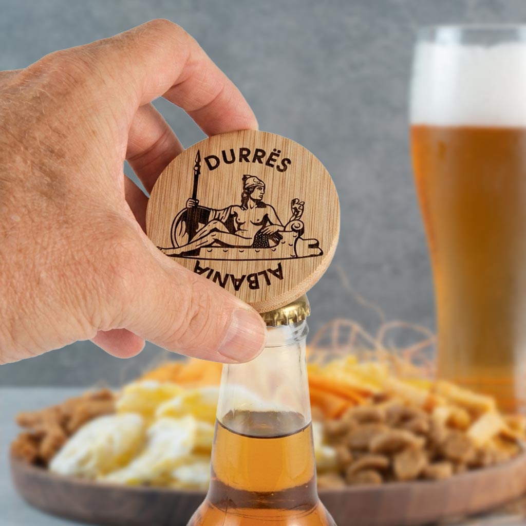 Bottle Opener Teuta Albanian Queen Illyrian wood engraved made in Albania symbol.al
Mbreteresha Teutë hapëse shishe hapëse birre prodhuar në Shqipëri symbol.al