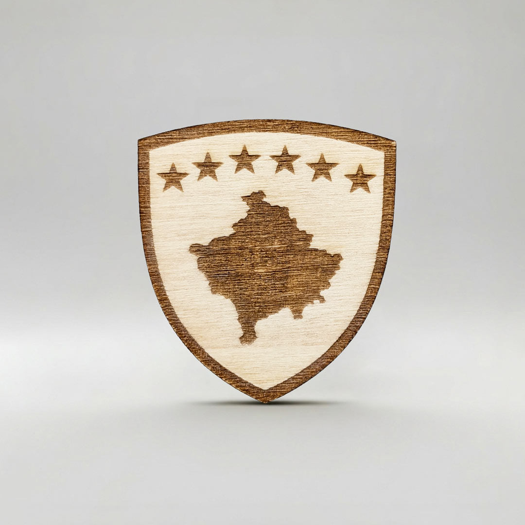 Stema Republika e Republikës së Kosovës magnet druri prodhuar në Shqipëri symbol.al 
Coat of Arms of the Republic of Kosova wooden magent made in Albania handmade symbol of Albania