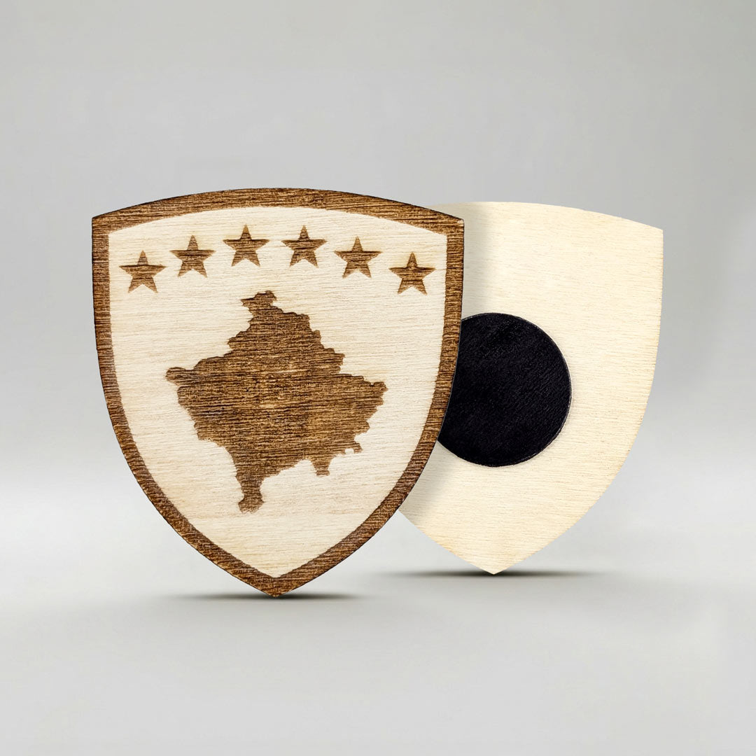 Stema Republika e Republikës së Kosovës magnet druri prodhuar në Shqipëri symbol.al 
Coat of Arms of the Republic of Kosova wooden magent made in Albania handmade symbol of Albania