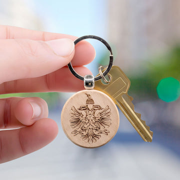 shqiponja dykrerëshe shqiptare gdhendur në dru, varëse çelësash, suvenir prodhuar në Shqipëri - symbol.al
Handmade Albanian eagle wood engraved keychain, souvenir made in Albania - symbol.al
